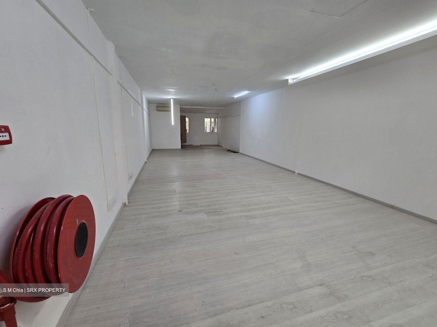 River Valley Road (D9), Office #503438931